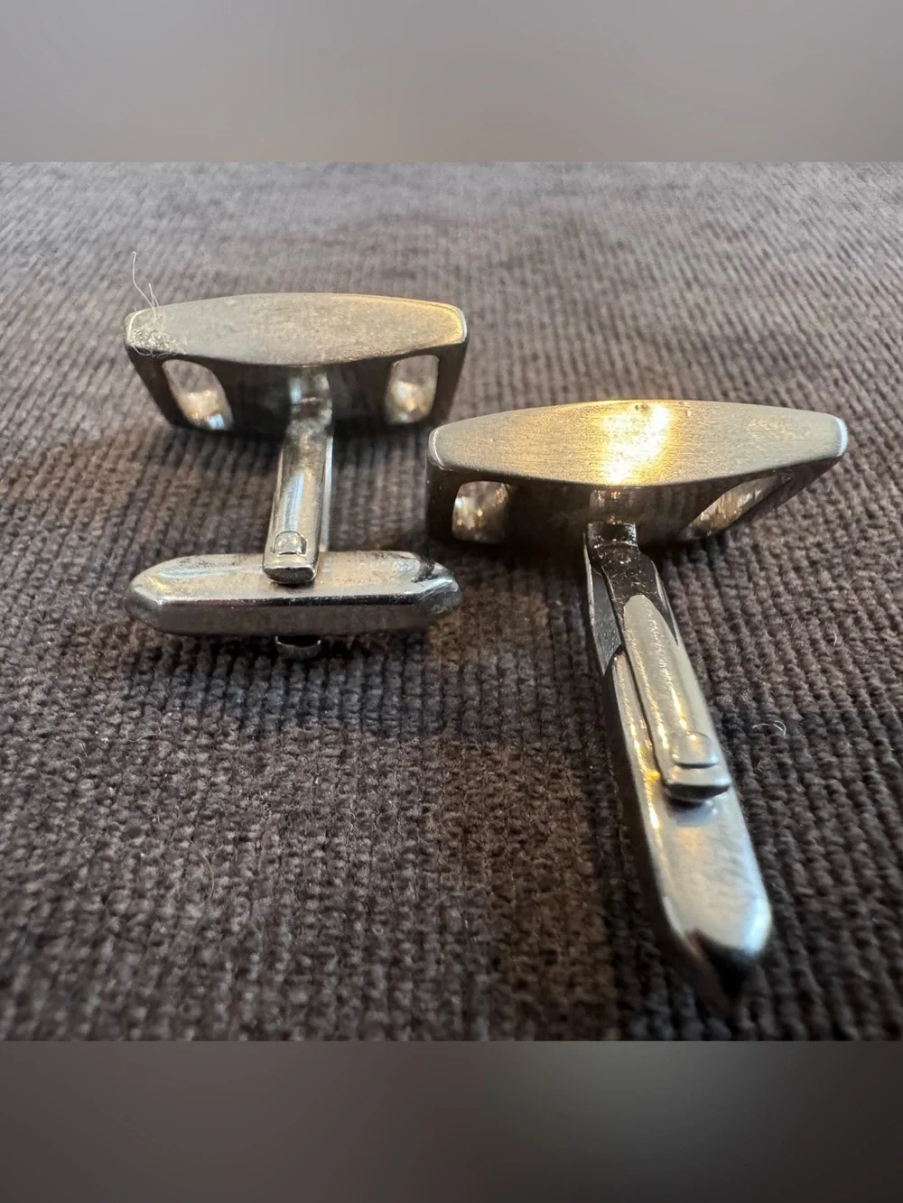 Antique Silver-Tone Monogram 'S' Cufflinks - Classic Men’s Accessory